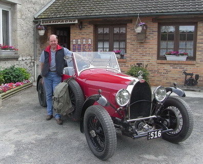 Champagne - Visite australienne - Bugatti type 44 GS 1928